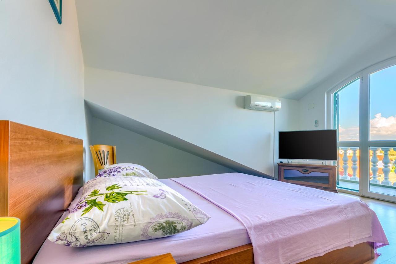 Apartmani Vukicevic Vodice Exterior photo