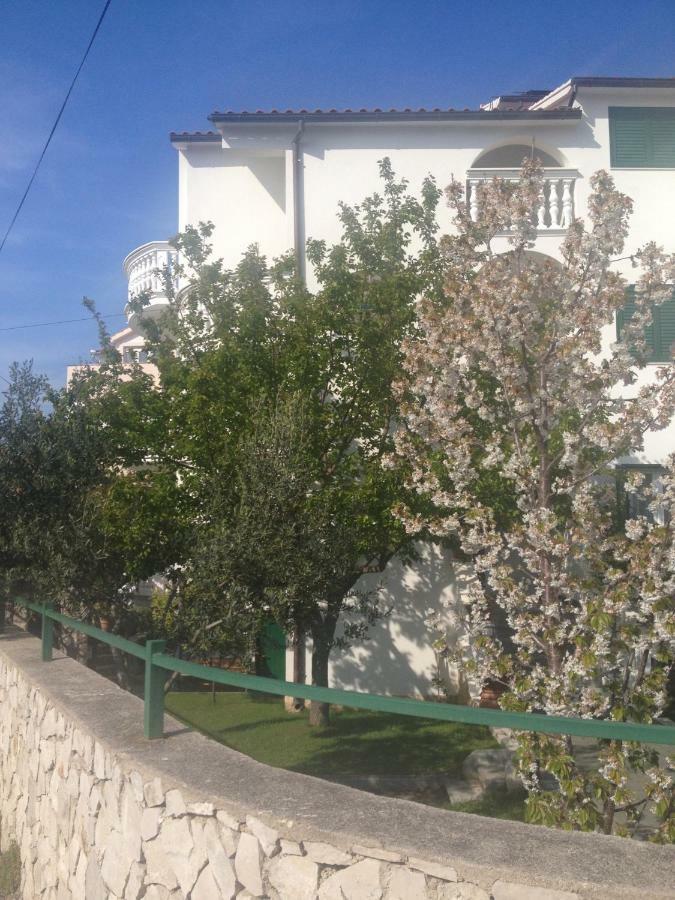 Apartmani Vukicevic Vodice Exterior photo